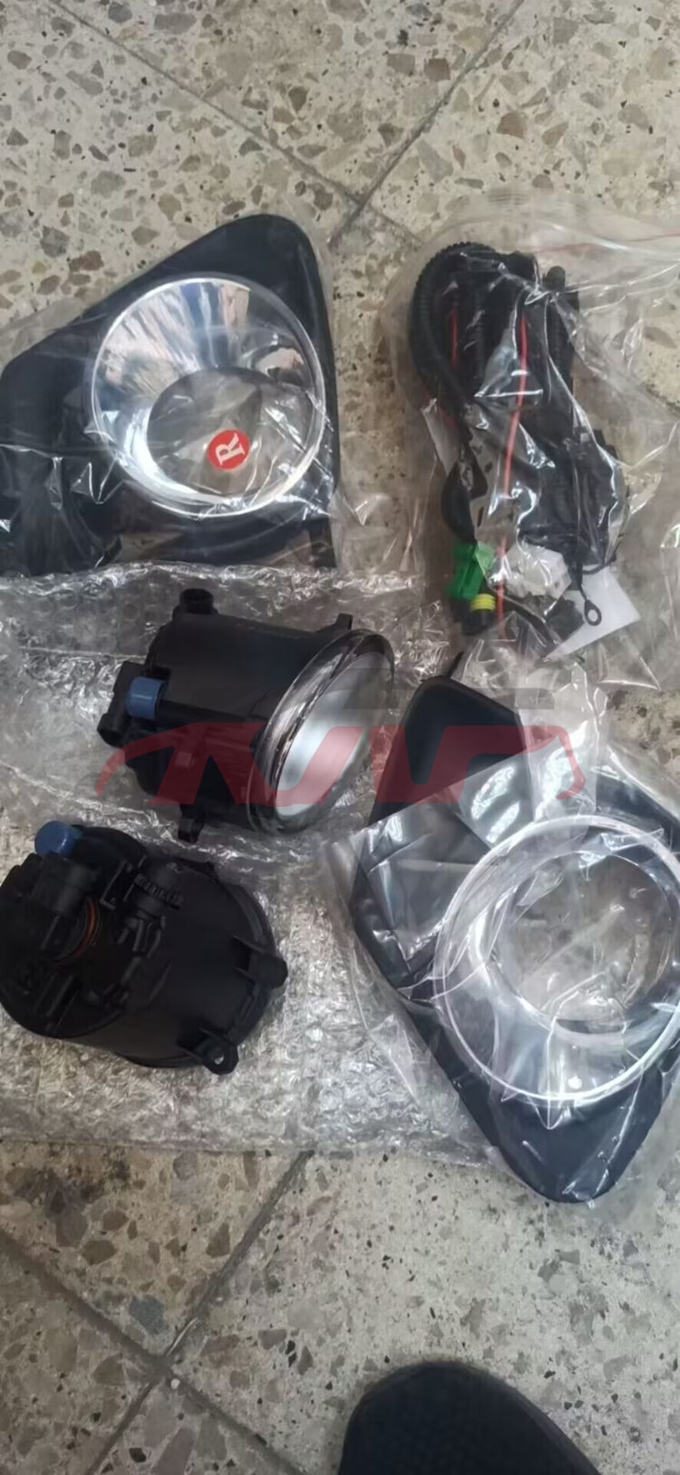 For Toyota 26352010 Corolla Middle East&nbsp;foglamp,group,chrome&nbsp;, Toyota   Rear Fog Light, Corolla Auto Parts Price-