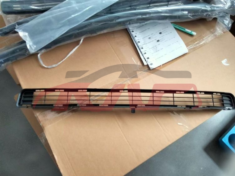 适用于丰田2009-2011 RAV4&nbsp;下网，大&nbsp;53112-0R020, 丰田 通风网中, RAV4 汽车配件-53112-0R020