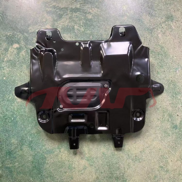 适用于丰田2010-2013 霸道/FJ150&nbsp;发动机下护板&nbsp;, 霸道普拉多 预付款汽车配件, 丰田 导流板-