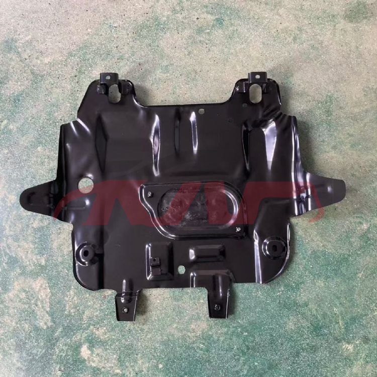 适用于丰田2010-2013 霸道/FJ150&nbsp;发动机下护板&nbsp;, 霸道普拉多 预付款汽车配件, 丰田 导流板-