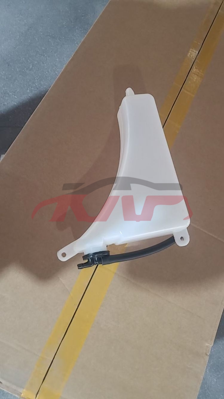 For Toyota 11212004-2008 Innova&nbsp;radiator Tank&nbsp;16470-0c050, Innova  Auto Parts Shop, Toyota   Car Body Parts-16470-0C050