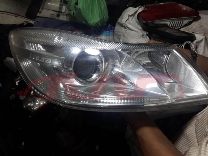 For Skoda 6952010 Octavia&nbsp;head Lamp&nbsp;1z1941017s/018s, Octavia Car Accessories Catalog, Skoda   Headlamps Bulb-1Z1941017S/018S