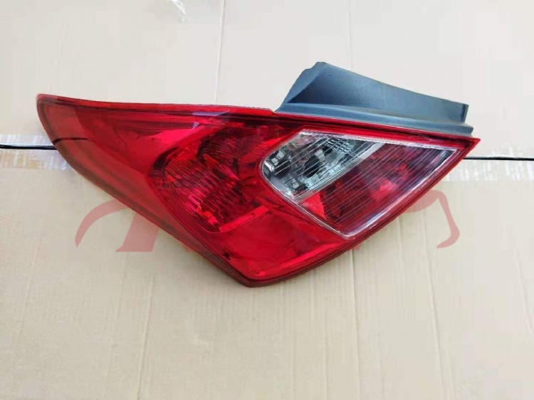 For Nissan 349sunny/versa 11 rear Lamp 26550/26555- 3aw0a, Sunny  Automotive Accessories Price, Nissan  Car Lamps26550/26555- 3AW0A