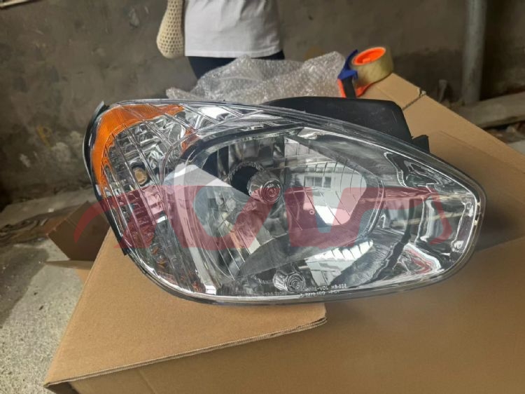 For Hyundai 4372006-2010 Accent&nbsp;head Lamp Yellow Manual&nbsp;r92102-1e000     92102-1e040     L92101-1e000    92102-1e040, Hyundai  Auto Part, Accent Replacement Parts For Cars-R92102-1E000     92102-1E040     L92101-1E000    92102-1E040
