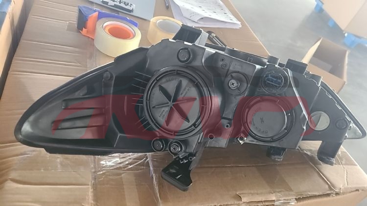 For Hyundai 14902016-2018 Elantra&nbsp;head Lamp Halogen White Manual&nbsp;l92101-f2020 R92102-f2020, Hyundai  Auto Parts, Elantra Auto Parts-L92101-F2020 R92102-F2020