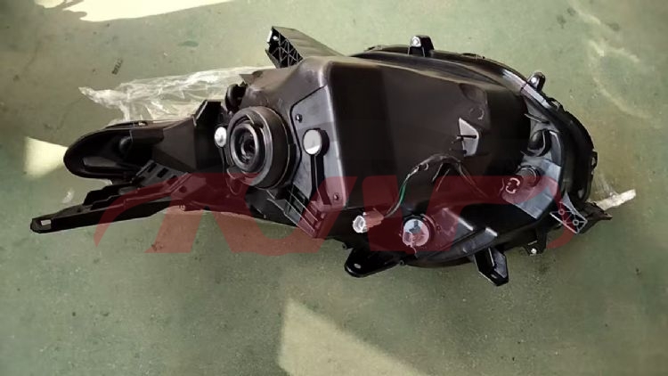 For Mitsubishi 21262015 L200&nbsp;head Lamp White Halogen&nbsp;, Mitsubishi  Car Lamps, Triton Automotive Parts-