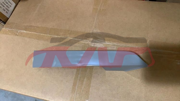 适用于丰田2012 款塔科马&nbsp;大灯饰条&nbsp;R 52502-04900 L 52503-04900, 塔科玛 配件价格, 丰田 前杠饰条-R 52502-04900 L 52503-04900