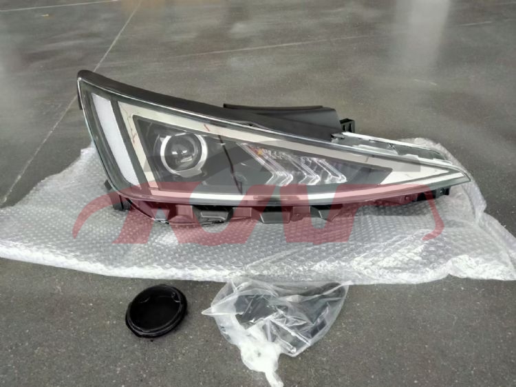 For Hyundai 19052019-2020 Elantra&nbsp;head Lamp Halogen White&nbsp;l:92101-f2500 R:92102-f2500, Hyundai  Auto Headlights, Elantra Basic Car Parts-L:92101-F2500 R:92102-F2500