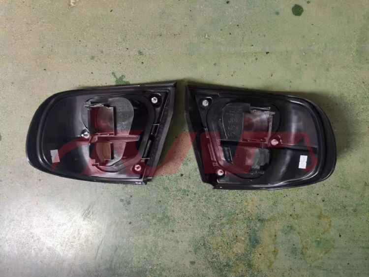 适用于尼桑Primera 1996-1999 4d&nbsp;尾灯，白色，小孤度&nbsp;26550-2F025 26555-2F025, Primera 汽车配件价格, 尼桑 汽车配件-26550-2F025 26555-2F025