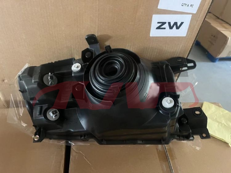 For Mitsubishi 13312001-2006 Pajero V73&nbsp;head  Lamp Chrome&white 2003&nbsp;r Mn-133754 L Mn-133753, Pajero Auto Parts Price, Mitsubishi  Auto Lamp-R MN-133754 L MN-133753