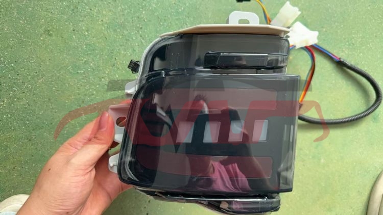 适用于丰田2016 兰德酷路泽FJ200&nbsp;后杠灯 改装款&nbsp;, 兰德酷路泽 汽车配件鈥?价格, 丰田 后反光片-