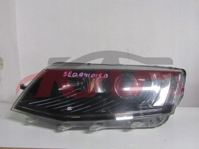 For Skoda 2402vrs head Lamp,hid Complete Set,including Bulb+ballast+control Panel,high Option,rh 5e0941016b, Skoda  Car Bulbs, Vrs Car Parts Discount5E0941016B