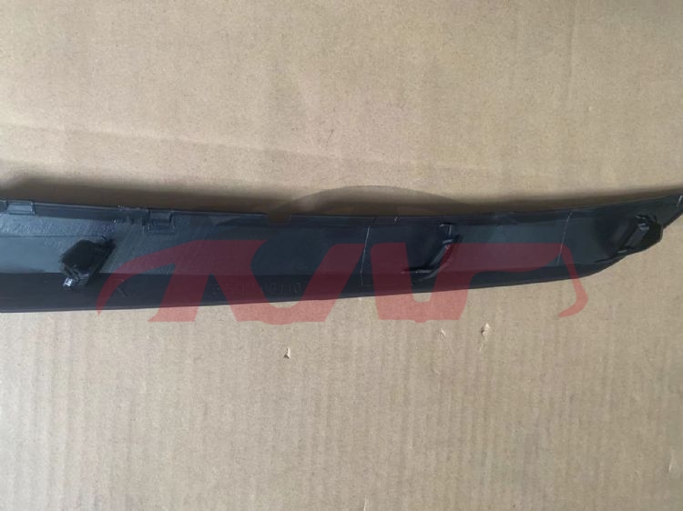 适用于丰田2018-2020 凯美瑞SE，美版&nbsp;大灯饰条，烤漆款&nbsp;OE：5271206100、5271306100, 丰田 前杠导流板饰条, 凯美瑞 汽车配件价格-OE：5271206100、5271306100