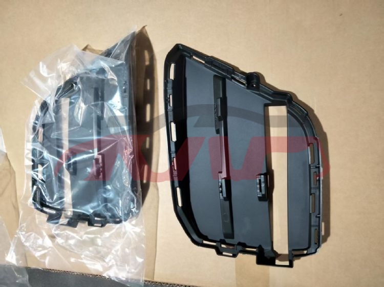 For Porsche2059macan 18&nbsp;front Bumper Air Duct&nbsp;95b121333c 95b121334c, Macan Car Parts, Porsche Car Lamps-95B121333C 95B121334C