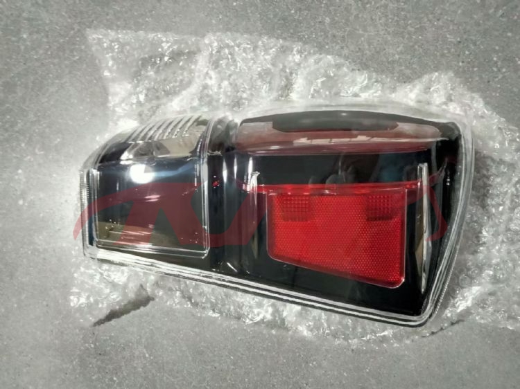 For Toyota 35012021 Tacoma&nbsp;tail Lamp W/black Strip&nbsp;r 81550-04230 L81560-04230, Toyota  Auto Part, Tacoma List Of Auto Parts-R 81550-04230 L81560-04230