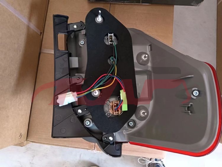 适用于丰田2010-2013 超霸&nbsp;尾灯 带线束白&nbsp;R81551-35360   L81561-35360, 丰田 汽车配件, 超霸 配件-R81551-35360   L81561-35360