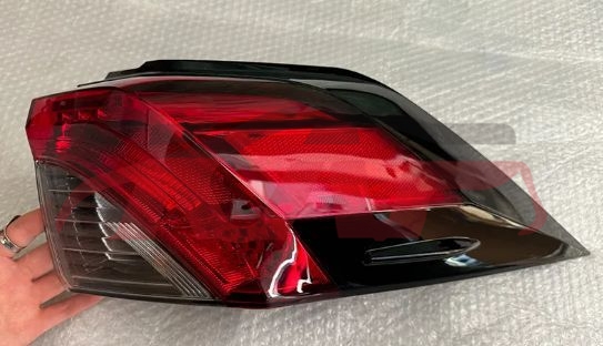 For Toyota 33822022rav4 Usa&nbsp;tail Lamp&nbsp;l  81560-0r090    R  81550-0r090, Rav4 Auto Parts, Toyota   Fog Lights Assembly-L  81560-0R090    R  81550-0R090