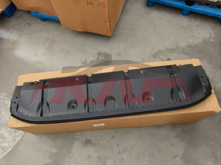 适用于丰田2019 海狮&nbsp;前保险杠下护板&nbsp;52618-26010, 海狮 便宜汽车配件, 丰田 后杠下巴-52618-26010