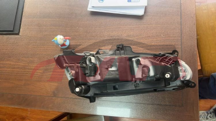 For Hyundai 13562013 Santafe&nbsp;fog Lamp&nbsp;92202-2w110  92201-2w110, Hyundai   Rear Fog Lamp, Santafe Parts For Cars-92202-2W110  92201-2W110