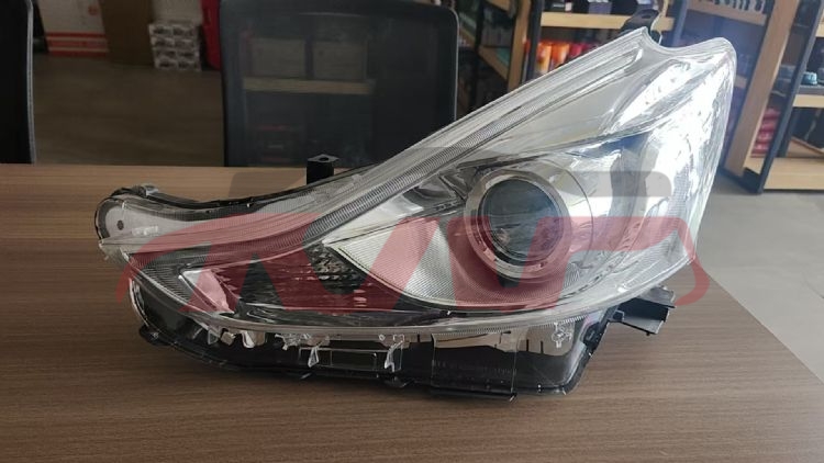 For Toyota 26742017 Prius V&nbsp;head Lamp&nbsp;8107047680   8114047680, Prius  Car Accessorie, Toyota  Auto Headlights-8107047680   8114047680
