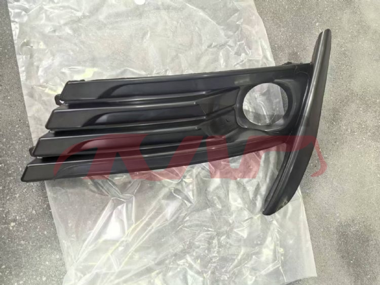 适用于丰田2017 卡罗拉&nbsp;雾灯罩，中国款&nbsp;, 卡罗拉 配件, 丰田 前杠装饰框-