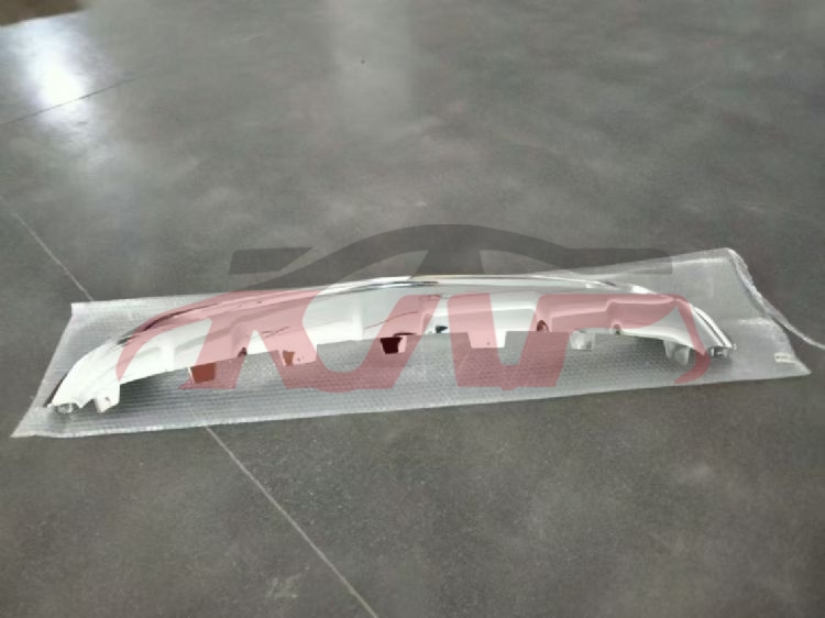 For Benz 564w156&nbsp;front Bumper Chin, Without Hole&nbsp;, Gla Car Parts, Benz  Steel Bright Bar-