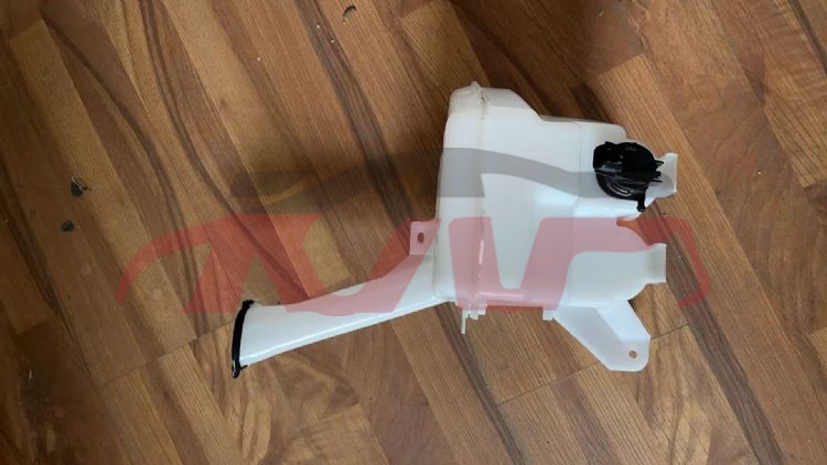 For Toyota 16842015-2017  Prius C （aqua）&nbsp;water Pot&nbsp;85315-52420, Toyota  Tank, Prius  Car Parts-85315-52420