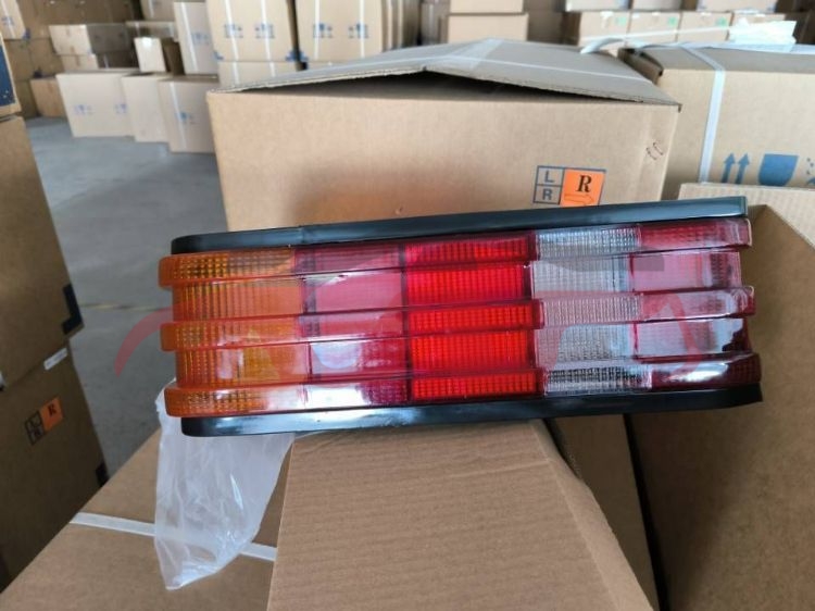 For Benz 3563w190&nbsp;rear Tail Lamp Assembly, 3 Color&nbsp;l: 2018200264   R:2018200164, Benz  Auto Part, C-class Cheap Auto Parts-L: 2018200264   R:2018200164