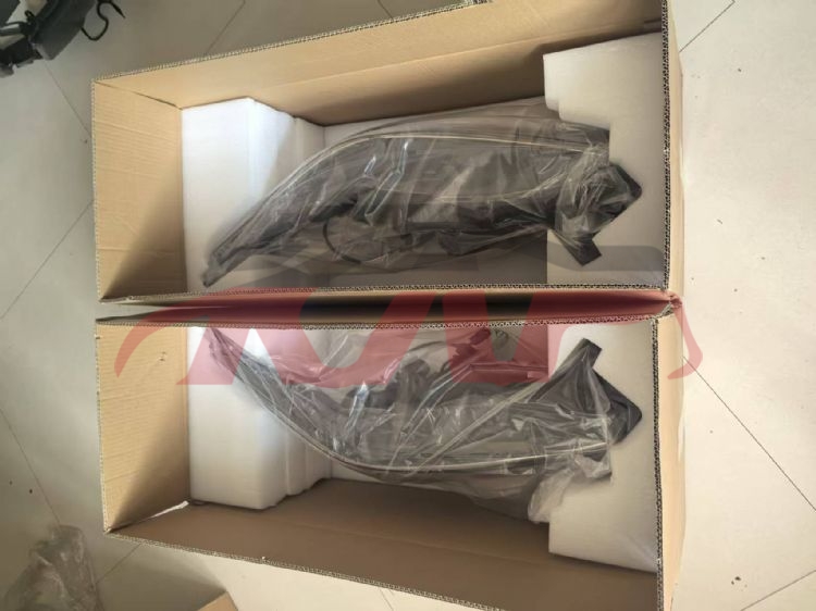 For Toyota 5752016-2017 Innova&nbsp;head Lamp, High Type&nbsp;, Innova  Car Parts Discount, Toyota  Car Headlamps-