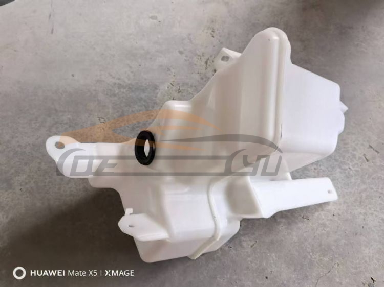 For Toyota 18822017 Chr wiper Tank , Toyota  Tank, Chr Auto Part-